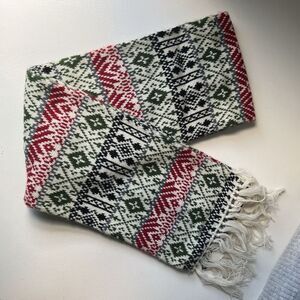Vintage Cisco Winter Scarf in Red, Green, White, Black & Gray Pattern Warm